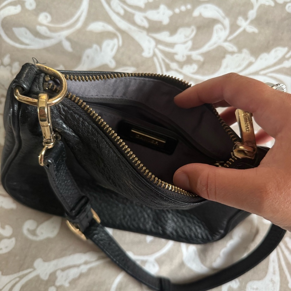 Danier Black Leather Shoulder Bags Duo - Picture 7 of 8